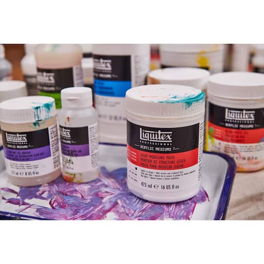 Liquitex® Light Modeling Paste